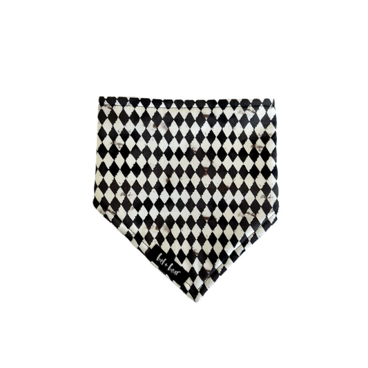 Harlequin Dribble Bib