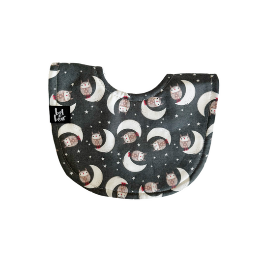 Goodnight Moon Roundie Bib
